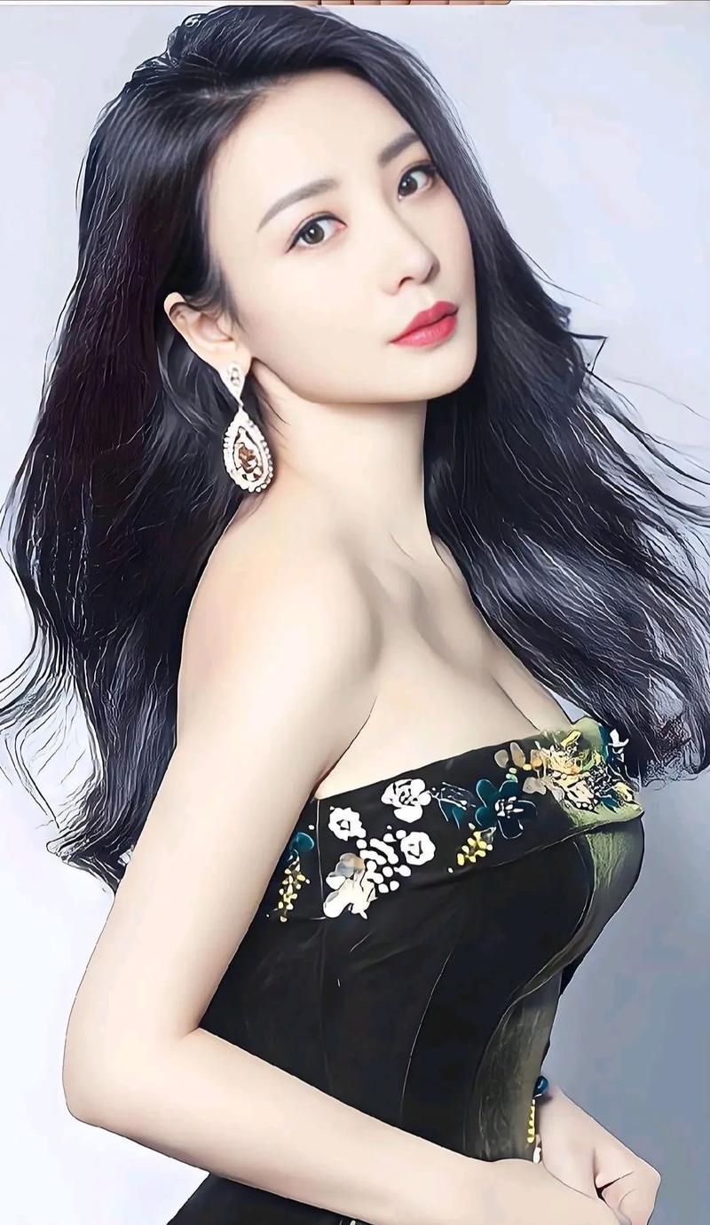 娱乐圈小奶团_娱乐圈谁的奶头最大_娱乐圈好胸